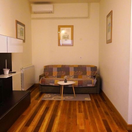 Lana House With Apartment Petrovija Exterior photo